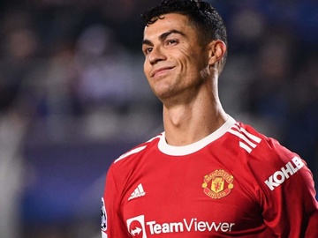 Vi the cua Ronaldo o MU hinh anh
