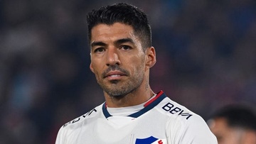 Suarez co ben do moi sau World Cup 2022 hinh anh