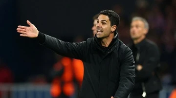Fan Arsenal đòi sa thải Arteta