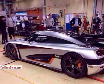 Koenigsegg Agera One:1 gia gan 2 trieu USD lo anh thuc te hinh anh