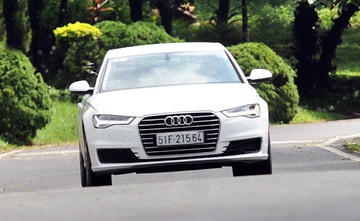 Chay thu Audi A6 2015 - sedan sang trong cho nguoi tre hinh anh