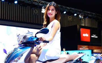 Bong hong xinh dep o trien lam xe may Viet Nam hinh anh