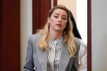 amber heard tiep tuc khang cao anh 1