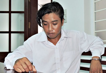 Manh moi lan ra ke giet vo, con truong ban dan van hinh anh