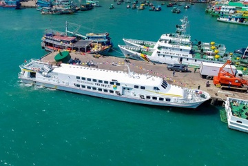 Hang tau cao toc di Phu Quoc, Con Dao lai hon 27 ty trong 3 thang hinh anh
