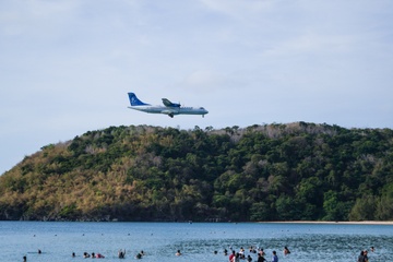 Lan dau tien co mot duong bay 'noi thanh' tai Viet Nam hinh anh
