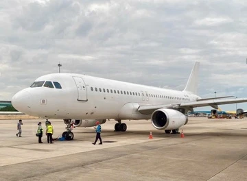 Vietnam Airlines thue uot 2 tau bay moi hinh anh