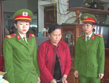Nu dai gia vang pho nui lua dao chiem doat gan 40 ty dong hinh anh