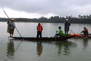 Tim nguoi dan ong nghi nhay song Lam tu van hinh anh