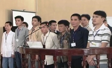 Tuyen an 18 bi cao gay roi o trai giam Xuan Loc hinh anh