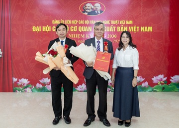 Chi bo Hoi Xuat ban Viet Nam to chuc Dai hoi nhiem ky 2025-2030 hinh anh
