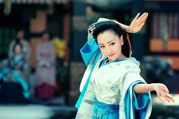 7 nguoi dep phu song day dac man anh Hoa ngu 2015 hinh anh