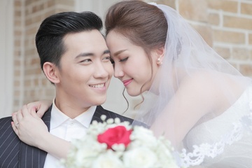 Bao Thy cau hon ban trai trong MV nhac phim 'Su do hanh gia' hinh anh