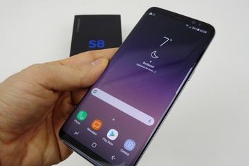 Rao ban Galaxy S8 'chom' tu nha may Samsung Thai Nguyen hinh anh