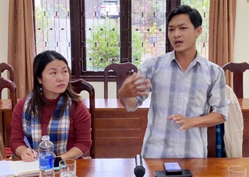 Nguoi viet tre dang gap tro ngai gi tren hanh trinh sang tac? hinh anh