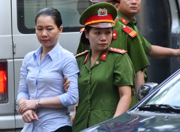 Nguyen Minh Thu khoc ke ve nhung ngay kho khan khi Ha Van Tham bi bat hinh anh