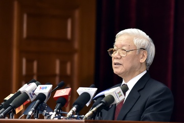 Trung uong nhat tri ban hanh Nghi quyet ve cong tac can bo hinh anh