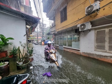 Nhận định mới về đợt mưa rất lớn trên cả nước