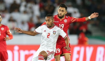 Chu nha UAE chat vat gianh 1 diem o tran ra quan Asian Cup 2019 hinh anh