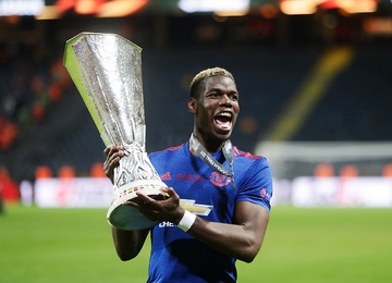 Pogba nhan tien thuong trung thanh khi roi Man United hinh anh