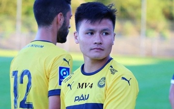 Quang Hai da chinh trong tran hoa cua Pau hinh anh