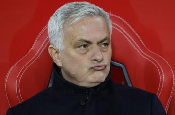 Mourinho nuoi tham vong gianh cup chau Au thu 2 lien tiep hinh anh