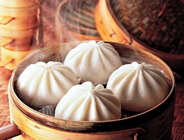 Ten goi mon an 'Cau Bat Ly' co nghia la gi? hinh anh