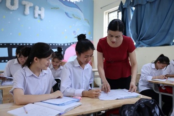 Tỷ lệ đăng ký thi vào lớp 10 công lập tại TP.HCM có nhiều biến động
