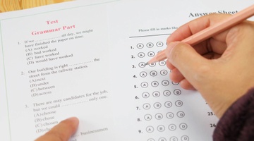 Bắt quả tang hơn 800 người gian lận thi TOEIC