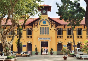 Đại học Sài Gòn 'quay xe' phút chót