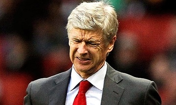 Arsene Wenger bi cam chi dao tran dai chien voi Chelsea hinh anh