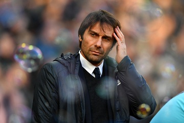 Hang cong 'tu tung', Chelsea bat ngo bi West Ham quat nga hinh anh