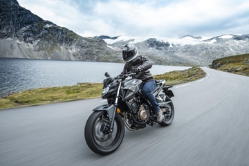 Honda CB500F 2019 ra mat tai VN, tang gia len 179 trieu dong hinh anh