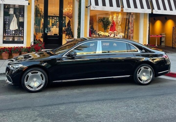 Floyd Mayweather bo sung Mercedes-Maybach S 580 2021 vao bo suu tap hinh anh
