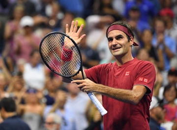 Roger Federer toc hanh vao vong 2 My mo rong 2018 hinh anh
