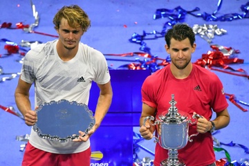 Highlights chung ket US Open: Dominic Thiem 3-2 Alexander Zverev hinh anh