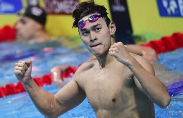 Lenh cam 8 nam voi Sun Yang duoc lat lai hinh anh