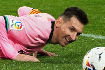 6 ky luc cho Messi pha trong nam 2021 hinh anh