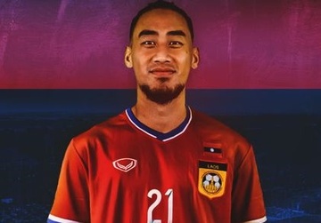 Lao trieu tap tien dao choi bong o Phap du AFF Cup hinh anh
