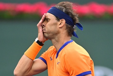 Nadal bi ran xuong suon hinh anh