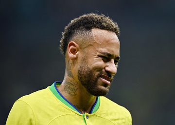 Brazil mat Neymar 2 tran cuoi vong bang World Cup hinh anh