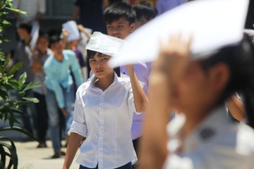 Dung day hoc sinh 'noi doi' nua hinh anh