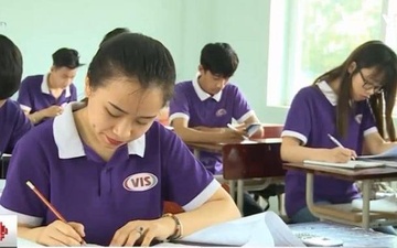 Dieu chinh noi dung on tap bam sat de thi tham khao THPT quoc gia 2017 hinh anh