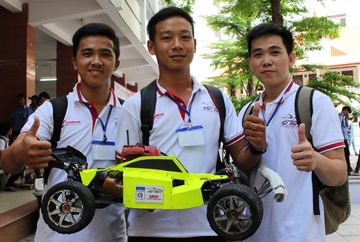 'Duong dua F1' tu che cua sinh vien Sai Gon hinh anh