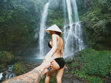 Hot girl Kieu Ly Pham nong bong o Bali hinh anh