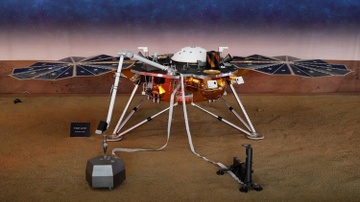 NASA lan dau phat hien dau hieu 'dong dat' tren Sao Hoa hinh anh