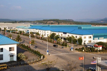 Cong ty Trung Quoc chuyen hang qua Campuchia de ne thue My hinh anh