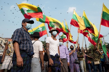 Nguy co binh bien da ram ran o Myanmar tu lau hinh anh