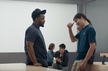 Samsung tung quang cao Note9, truc tiep 'dim hang' Apple hinh anh