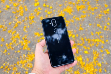 Danh gia Nokia 8.1 - smartphone tam trung dau tien chay Android 9.0 hinh anh
